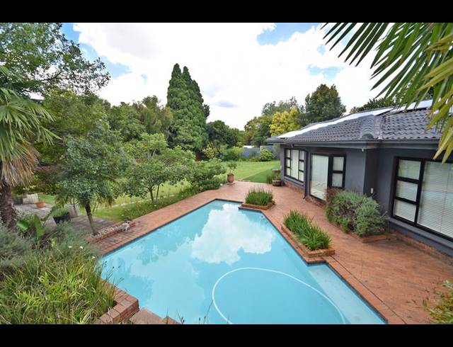 4 BEDROOM HOUSE FOR SALE IN SANDOWN
